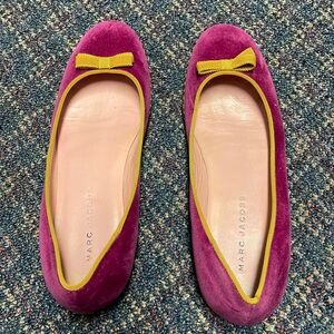 Preloved Purple velvet Marc Jacobs ballet flats size unknown